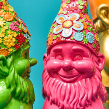 Lade das Bild in den Galerie-Viewer, Gartenzwerg Pink oder Grün modern 30cm Dekozwerg Zwerg Gartendeko Dekofigur