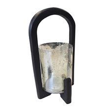 Lade das Bild in den Galerie-Viewer, Windlicht Mangoholz Glas Schwarz Dekowindlicht Dekolich Kerzenhalter Deko Balkon Terrasse Tischdeko Kerzenwindlicht
