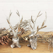 Lade das Bild in den Galerie-Viewer, 2er Set Hirschbbüste Altsilber Poly