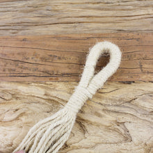 Lade das Bild in den Galerie-Viewer, Blumenampel Makramee Braun