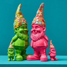 Lade das Bild in den Galerie-Viewer, Gartenzwerg Pink oder Grün modern 30cm Dekozwerg Zwerg Gartendeko Dekofigur