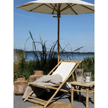 Lade das Bild in den Galerie-Viewer, Laterne Rattan geflochten Outdoor und Indoor Gartendeko