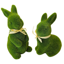 Lade das Bild in den Galerie-Viewer, 2er Set Dekohase Grün Hasenpaar beflockt modern Hase Osterhase Osterdekoration
