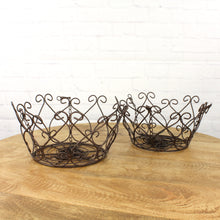 Lade das Bild in den Galerie-Viewer, Hängekörbe 2er Set Metall braun
