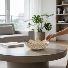 Lade das Bild in den Galerie-Viewer, Dekoschale Makramee Baumwolle Beige Natur Schale 30 cm