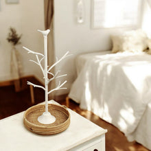 Lade das Bild in den Galerie-Viewer, Schmuckbaum Weiß Braun Metall Schmuckständer modern Schmuckhalter