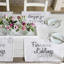 Lade das Bild in den Galerie-Viewer, 4er Set Platzset Lieblingsgäste Weiß