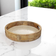Lade das Bild in den Galerie-Viewer, Dekotablett Mangoholz Perlmutt Brau Grau Holztablett Tablett modern rund mit Griffen