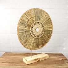 Lade das Bild in den Galerie-Viewer, Dekoskulptur rund Seegras Holz Dekoobjekt modern boho