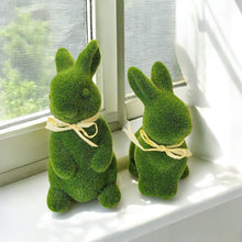 Lade das Bild in den Galerie-Viewer, 2er Set Dekohase Grün Hasenpaar beflockt modern Hase Osterhase Osterdekoration