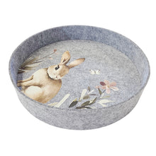 Lade das Bild in den Galerie-Viewer, 2er Set Dekotablett Filz Ostern 23 cm rund Beige Grau Osterdekoration Filztablett Osterhase