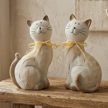 Lade das Bild in den Galerie-Viewer, 2er Set Dekofigur Katze Creme Champagner 20 cm modern Dekokatze Katzenfigur Figur Deko