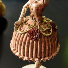 Lade das Bild in den Galerie-Viewer, Hasenfigur Tänzerin Dekohase Vintage Osterdeko Nostalgisch Deko Ostern