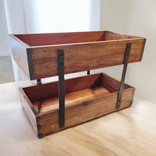 Lade das Bild in den Galerie-Viewer, Etagere Holz Metall 2-stöckig