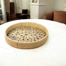 Lade das Bild in den Galerie-Viewer, 2er Set Dekotablett Seegras Braun Tablett rund Tablettset modern