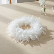 Lade das Bild in den Galerie-Viewer, Federkranz Weiß 18 cm Dekokranz Osterdeko Deko Ostern Kranz