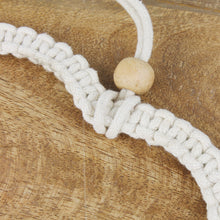 Lade das Bild in den Galerie-Viewer, 2er Set Makramee Herzen