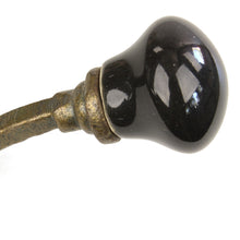 Lade das Bild in den Galerie-Viewer, Wandhaken Kaktus Gold Metall