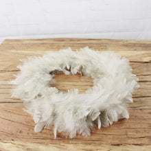 Lade das Bild in den Galerie-Viewer, Federkranz Braun 17 cm od. 24 cm Dekokranz Kranz Deko Ostern