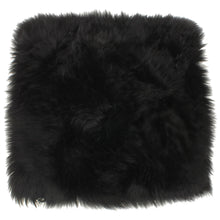 Lade das Bild in den Galerie-Viewer, Lammfell eckig
