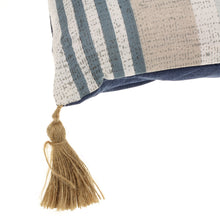 Lade das Bild in den Galerie-Viewer, Dekokissen 30x50 cm mit Inlet beige gold-glänzend Sofakissen Zierkissen mit Fransen