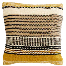 Lade das Bild in den Galerie-Viewer, Kissen Boho