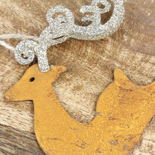 Lade das Bild in den Galerie-Viewer, 2er Set Hängedeko Rentier Rost