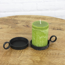 Lade das Bild in den Galerie-Viewer, 2er Set Kerzenteller Schwarz Aluminium