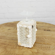 Lade das Bild in den Galerie-Viewer, Kerzenhalter mit Muscheln