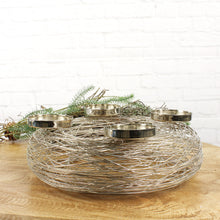 Lade das Bild in den Galerie-Viewer, Adventskranz Metall 37 cm Silber