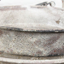 Lade das Bild in den Galerie-Viewer, Blumentopf Wandhalter Antik Metall