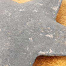 Lade das Bild in den Galerie-Viewer, Blechstern mit Schnur blaugrau