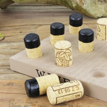 Lade das Bild in den Galerie-Viewer, Weinkorken Tic Tac Toe