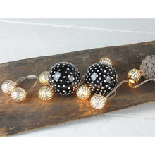 Lade das Bild in den Galerie-Viewer, Lichterkette Metallball silber