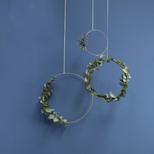 Lade das Bild in den Galerie-Viewer, Eykalyptus Zweig, Dekozweig 60 cm Lang