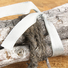 Lade das Bild in den Galerie-Viewer, Hängeast Grau