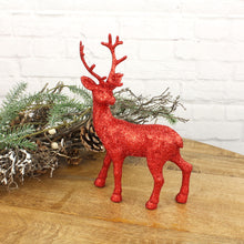 Lade das Bild in den Galerie-Viewer, Deko Hirsch rot glitzer