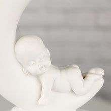 Lade das Bild in den Galerie-Viewer, 3er Set Baby-Figur auf Mond Weiß