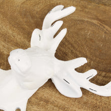 Lade das Bild in den Galerie-Viewer, Dekohaken Hirschkopf Weiß