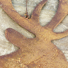 Lade das Bild in den Galerie-Viewer, Dekohänger Hirsch rostfarben