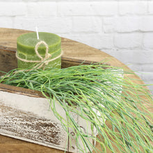 Lade das Bild in den Galerie-Viewer, Ziegelform aus Holz, Antik-Weiß