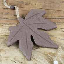 Lade das Bild in den Galerie-Viewer, 3er Set Dekohänger Herbst Blätter bunt