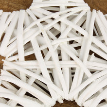 Lade das Bild in den Galerie-Viewer, 2er Set Dekosterne Weide Grau oder Weiß