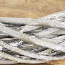 Lade das Bild in den Galerie-Viewer, Weidenkranz Grau groß 40 cm