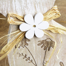 Lade das Bild in den Galerie-Viewer, 2er Set Dekohase Floral Braun