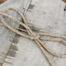 Lade das Bild in den Galerie-Viewer, 2er Set Deko Osterei Holz 19 cn