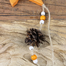 Lade das Bild in den Galerie-Viewer, 3er Set Dekohänger Herbst Blätter bunt