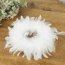 Lade das Bild in den Galerie-Viewer, Federkranz Weiß 20 cm