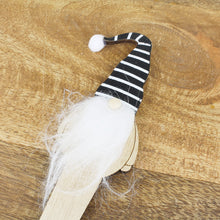 Lade das Bild in den Galerie-Viewer, 3er Set Wichtel zum stecken Holz Schwarz Weiß