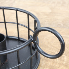 Lade das Bild in den Galerie-Viewer, 2er Set Kerzenhalter Metall schwarz rund